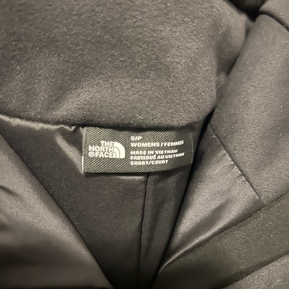 Northface Waterproof, Insulated Ski Pants/ Snow Bibs Womens - Picture 12 of 13